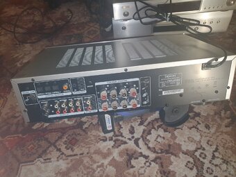 Zesilovač Denon - 4