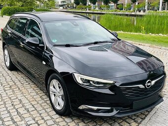 Opel Insignia 2.0 CDTI 125KW MANUÁL LED LUX NAVI SERVISKA - 4