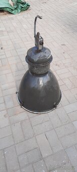 Průmyslové světlo - 4