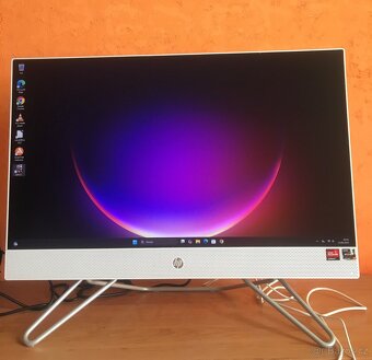 HERNÍ ALL IN ONE PC / TOP STAV / + NOVÉ PŘÍSLUŠENSTVÍ - 4