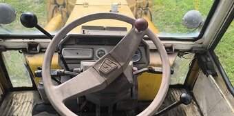 JCB 3D4 4x4 - číst inzerát - 4