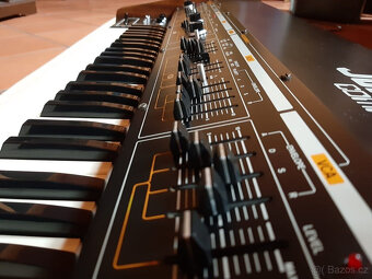 Roland Jupiter 4 plně servisovaný + Hamburg Wave MIDI sada - 4
