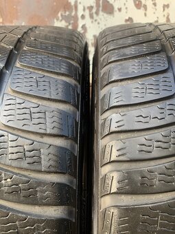 2ks 235/40/19 Pirelli/2021/96V/zimní pneu 6.2m - 4