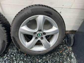 ORIGINÁL ALU KOLA ŠKODA 5x112 R15 vč. NOVÉHO ZIMNÍHO PNEU - 4