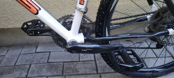 Dospele kolo Pell's - 4