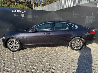 Jaguar XF 20d AWD PRESTIGE AT 132kW ČR - 4