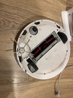 Xiaomi Mi Robot Vacuum Cleaner - 4