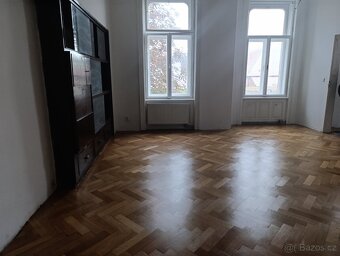 Pronájem prostorného bytu 3+1, Tř. Svobody, Olomouc - 4