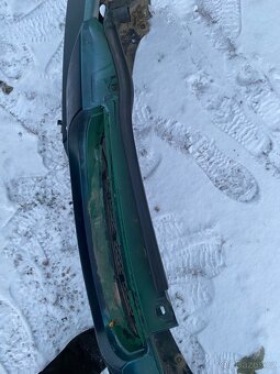 Prodam přední nárazník na BMW e90.91. - 4