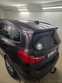 BMW grand tourer - 4