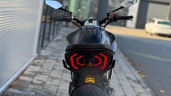 Ducati Diavel V4 - 4