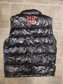 Nová vesta Hugo Boss xxl - 4