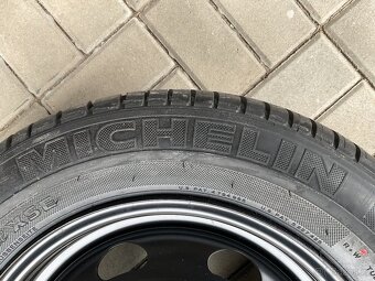 Pneu MICHELIN 205/60 R15 - 4