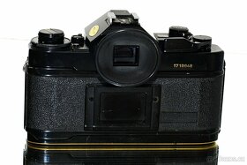 Canon A1 + FD 1,8/50mm TOP STAV - 4