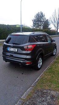 Ford Kuga Vignale 4x4 1.5 Benzín - 4