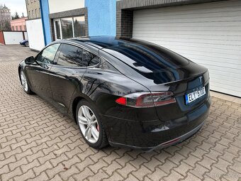 Tesla Model S, doživotní dobijeni zdarma - 4