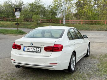 BMW F30 330i xDrive - 4