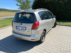 Toyota Corolla Verso 2,0 D4D 66kW, 2004 - 4