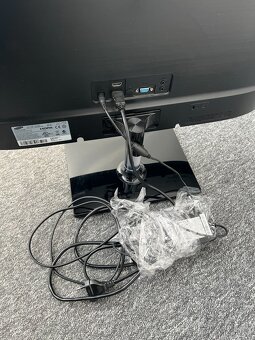 Prodám monitor Samsung S24C550ML - 4
