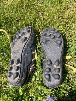 Prodám dětské plátěné kopačky, 31-32, 19cm, stav A, - 4