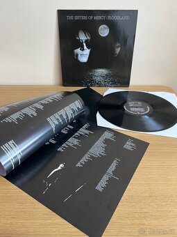 The Sisters Of Mercy – Floodland - 4