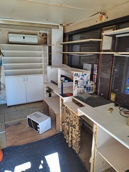 Darujeme stánek 5x3 m - 4