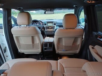 Mercedes- Benz ML350 - 4
