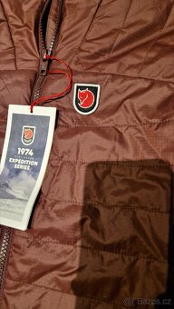 Dámská bunda FJÄLLRÄVEN Expedition X-Lätt Jacket, W Port
- 4