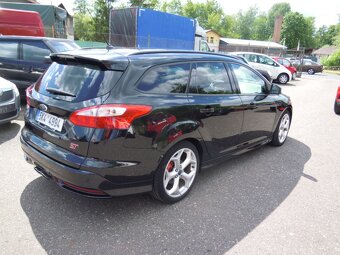 Ford Focus 2.0ST 184kw(250hp) r.v.5/2014 - 4