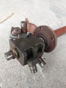 řízení zetor 4011 - 4