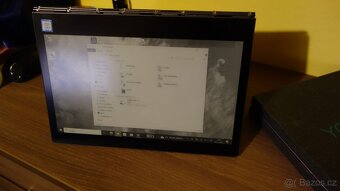 Lenovo yoga book C930 s e-ink displayem - 4