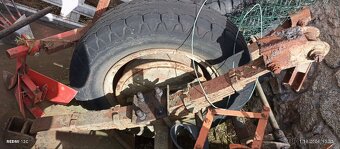 Nápravy na vlek BSS A3V + točna brzdové bubny na vlek VL3.5 - 4