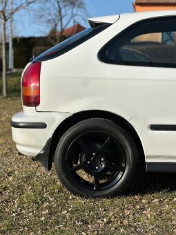 195/55 R15 Toyota MR2 kola - 4