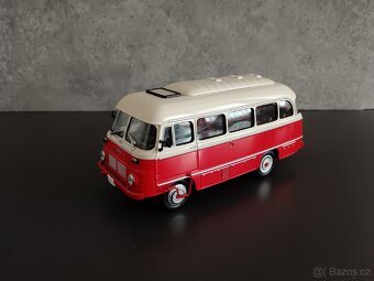 Kultovní náklaďáky 1:43 / 2 - 4