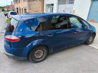Ford S-Max 2,2 129kw na díly - 4
