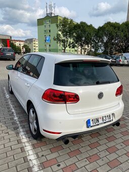 Golf 6 GTI Manual najeto 180tisic km - 4