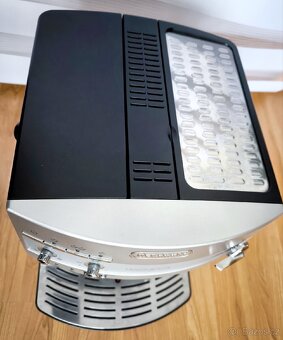 Automatický kávovar DeLonghi Magnifica - 4