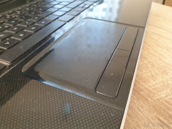 HP Pavilion 15 PERFEKTNÍ STAV (AMD E1-2500, 4GB RAM, 500GB) - 4