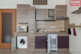 REZERVOVÁNO - Pronájem bytu 1+kk, Frýdek, ul. Novodvorská - 4