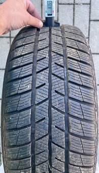 Karoq - 215/50 R18 - 4x zimní Barum 8-9mm, DOT4823 - 4
