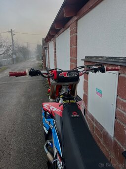 Honda CRF 250R - 4
