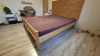 2 x postel, rošty, matrace - 4