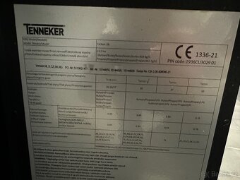 Plynový grill Tennessee Carbon - 4