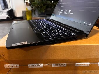 PRODEJ: NTB Lenovo - 4