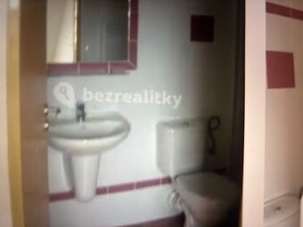 Přímý majitel pronajme byt 2+KK - 4
