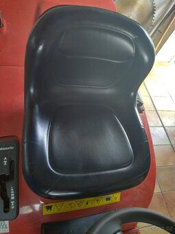 Sekací traktor Jonsered - 4