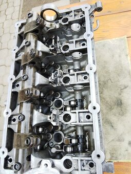 Hlava motoru 2.0 TDi AZV 100kW - 4