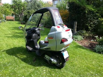 Italský skútr BENELLI ADIVA 150 r.v. 2003 - 4