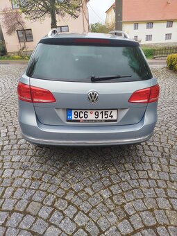 Prodám VW Passat B7 Variant 103 KW - 4