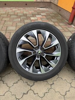 Alu kola Aronia Škoda 5X112 R19 s letními pneu - 4